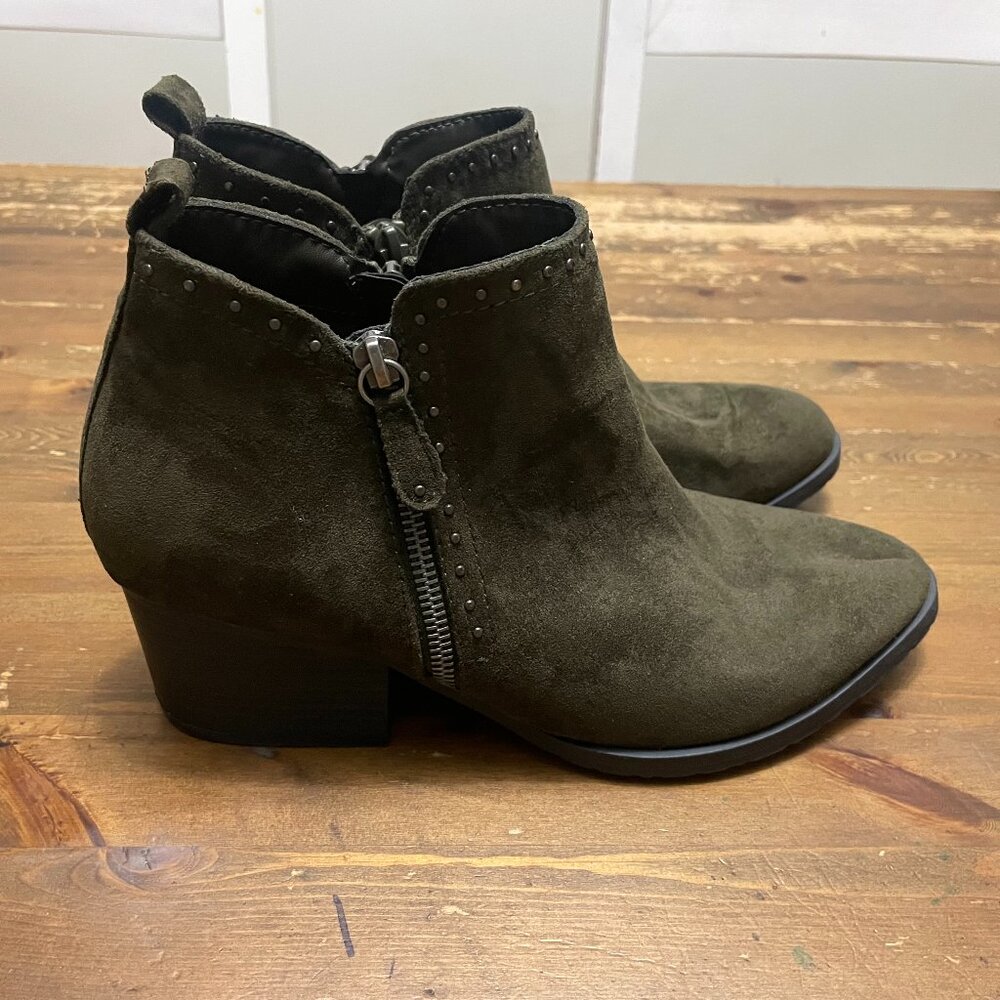 Sonoma Good for Life (Khol's) Ankle Bootie Olive Green Suede Style Size 9.5